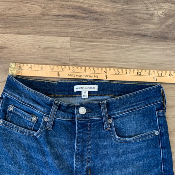 Banana Republic Mid-Rise Flare Jeans 29 - Picture 3 of 8